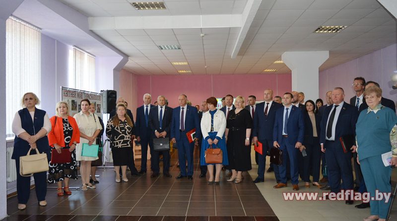 Выездная сессия Могилевского областного Совета депутатов прошла в Краснополье (видеообзор)