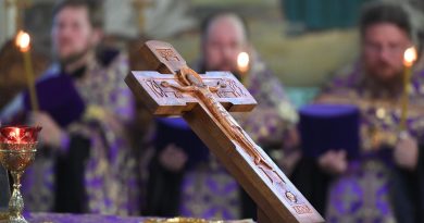 27 сентября православные отмечают Воздвижение Креста Господня. Почему в этот день запрещено ходить в лес