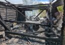 Пожар в Устиновичах: уничтожен гараж, автомобиль и хозпостройки
